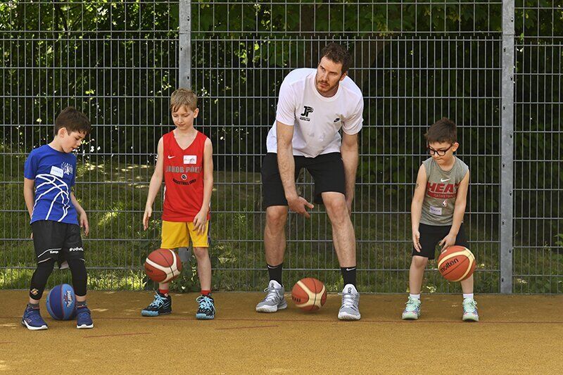 Poeltl-Camp(2).jpg